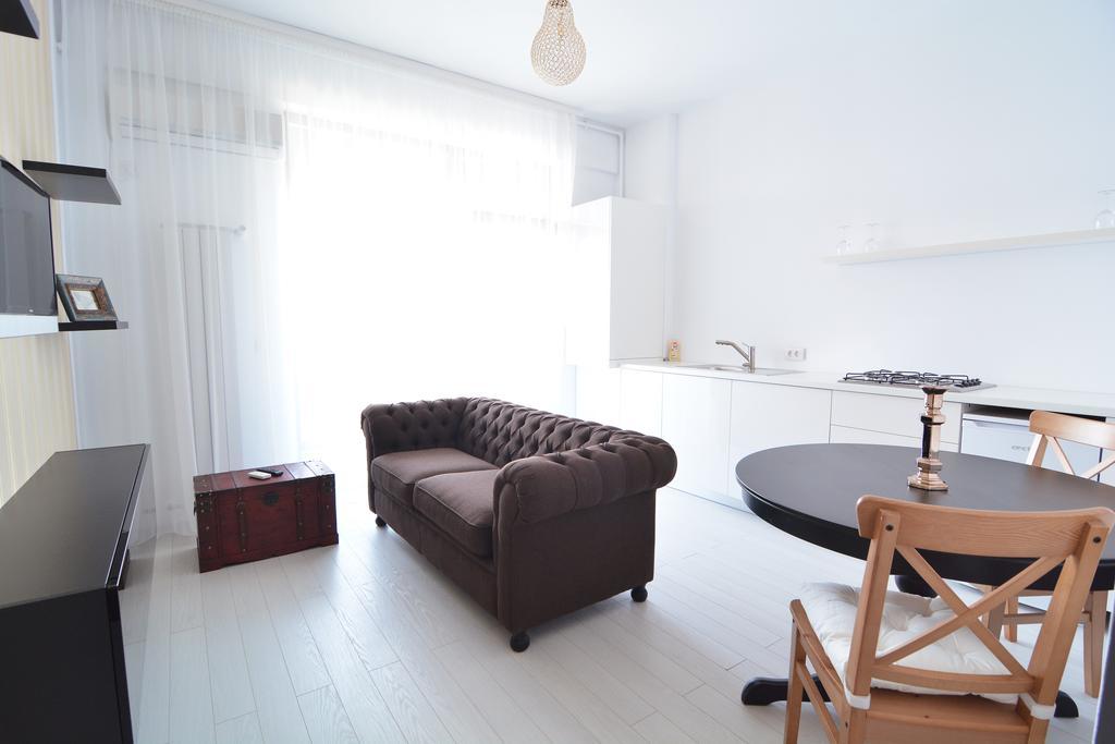 Imperia By Zev Apartments Năvodari Buitenkant foto